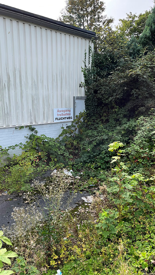 Leser schlagen Alarm Fluchtweg